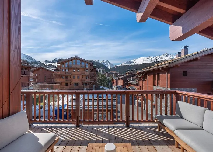Chalet De Luxe Avec Jacuzzi Et Parking A Pour 10 Pers. - Fr-1-563-141 Courchevel